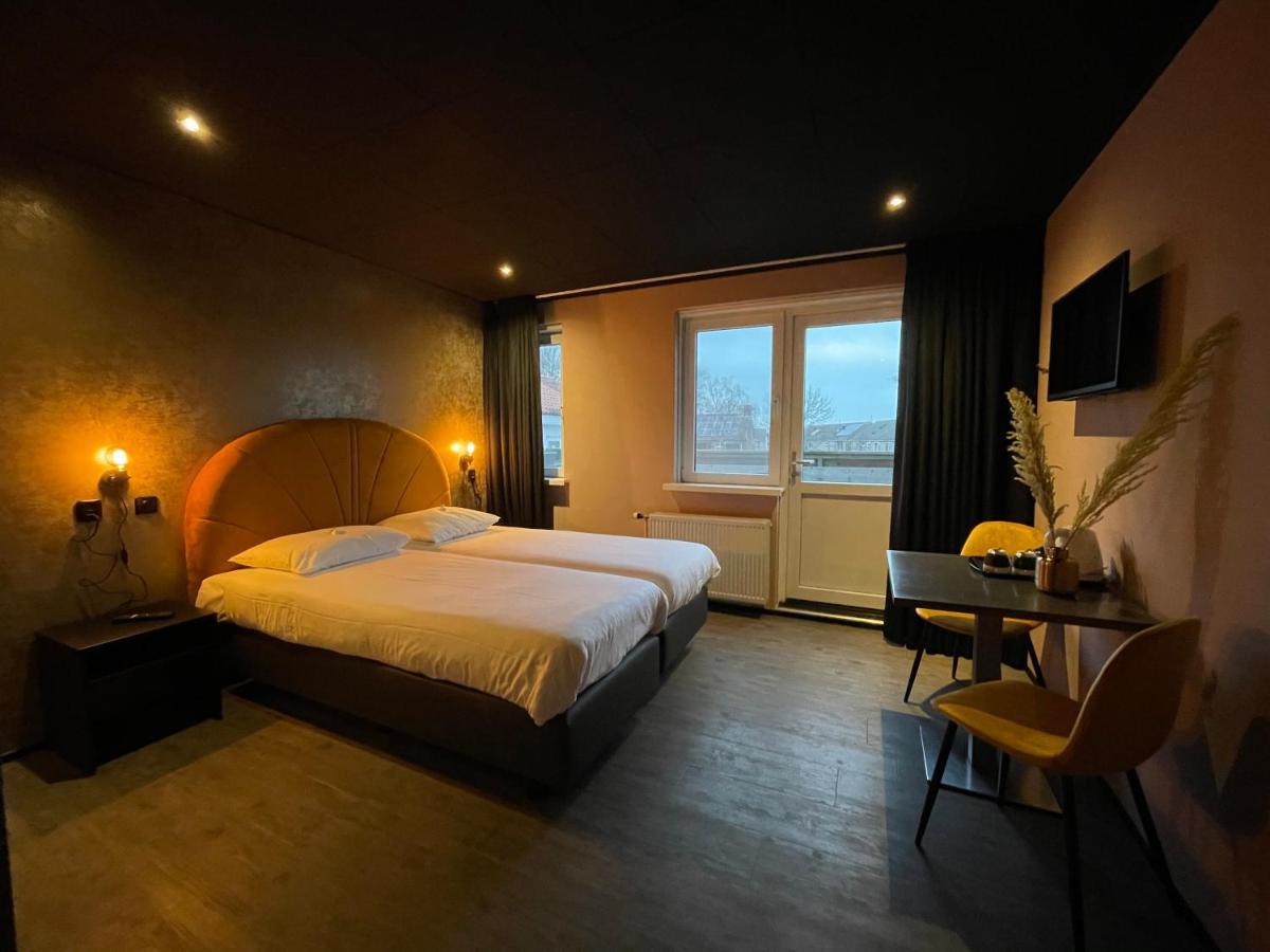 Hotel Restaurant Anno Nu Oostkapelle Exteriör bild