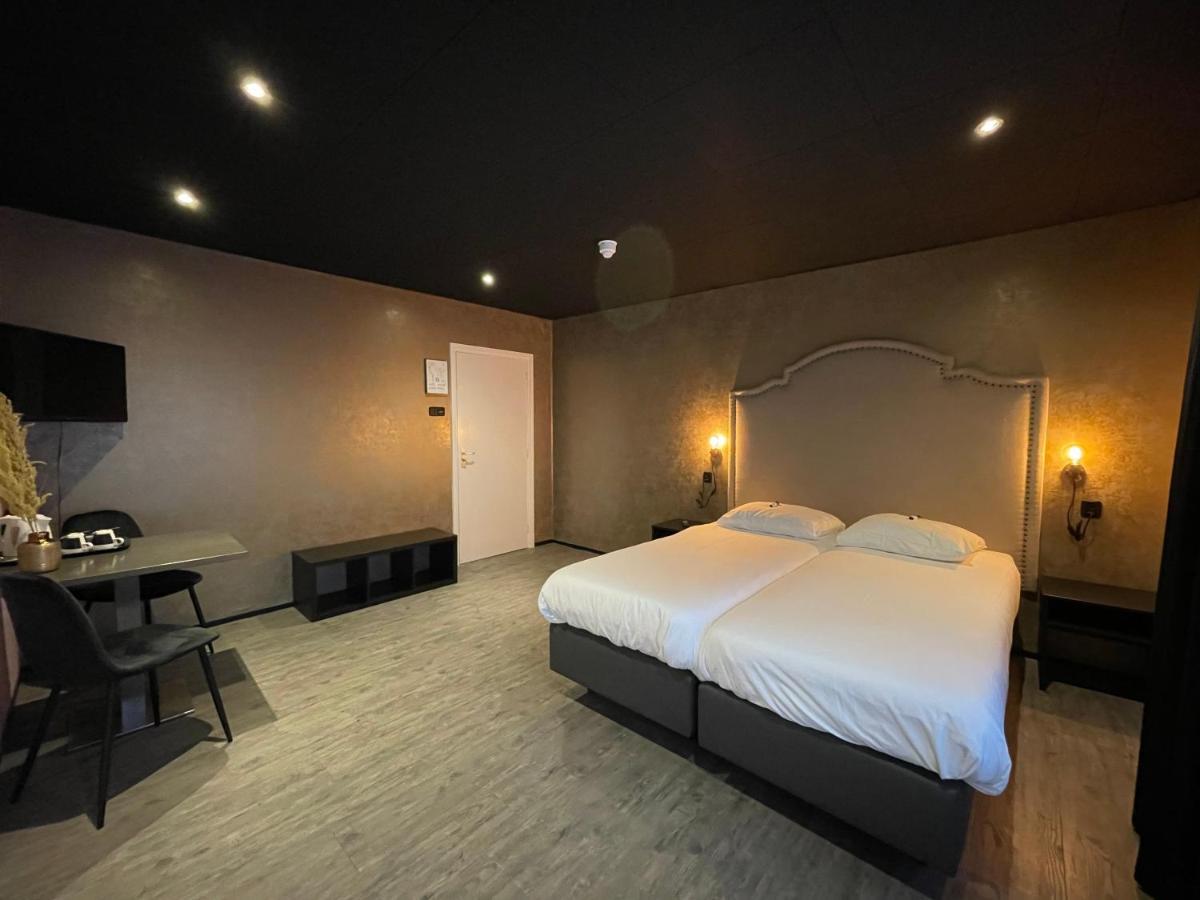 Hotel Restaurant Anno Nu Oostkapelle Exteriör bild