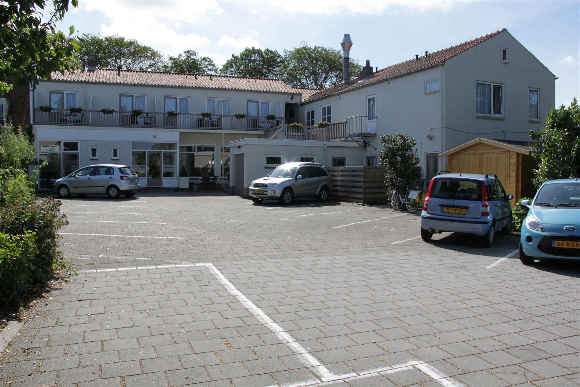 Hotel Restaurant Anno Nu Oostkapelle Exteriör bild